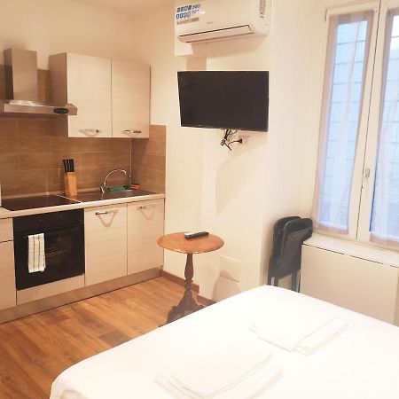 Fontana Cozy Apartment Milano Eksteriør bilde